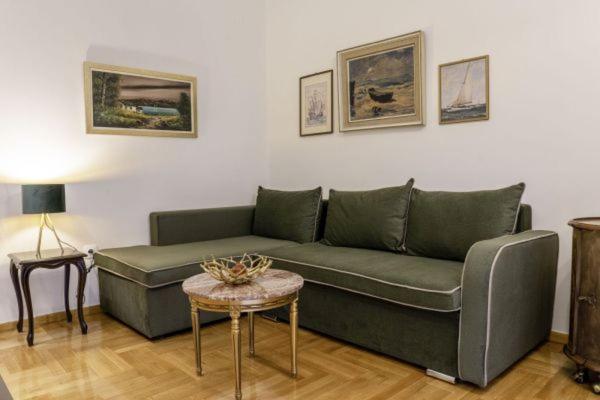 Ferienwohnung G102 Κεντρικό Πολυτελές Διαμέρισμα Volos Exterior foto